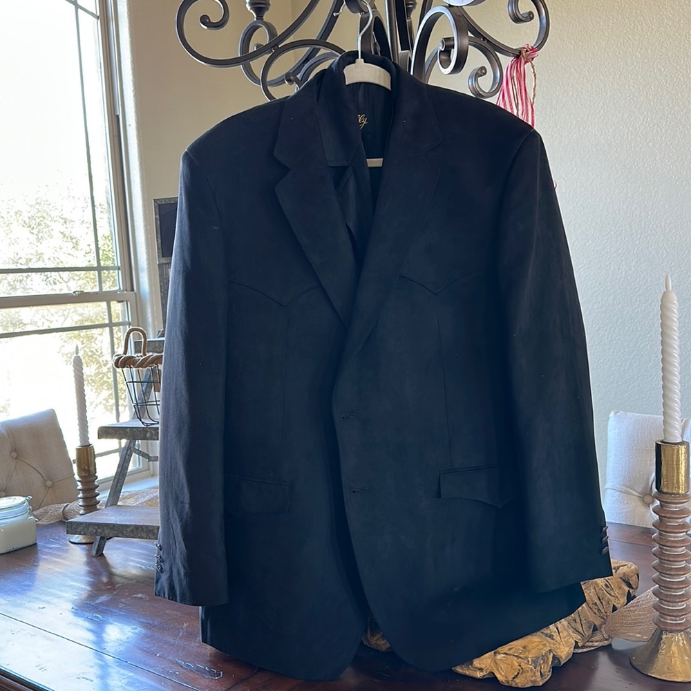 Cavender’s sports coat bundle XL